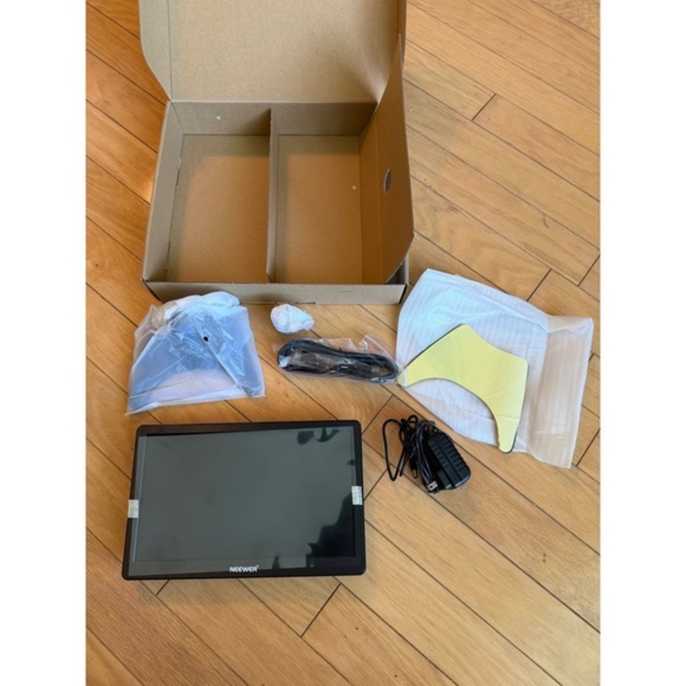 Neewer TFT-LCD Monitor 11.6 inch Black HDMI Portable Screen 10095891
